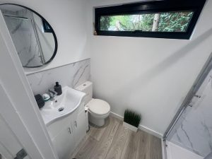 Studio private facilities